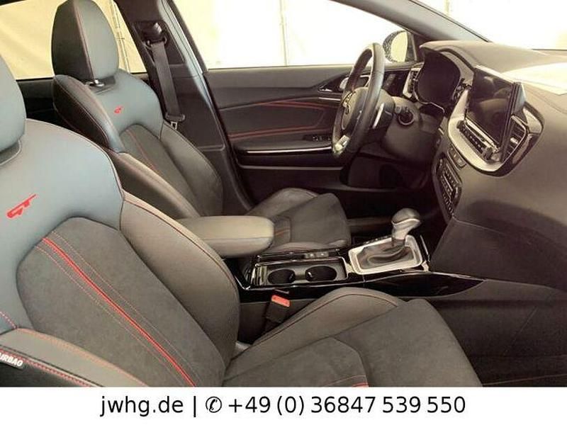 Gebraucht Kia ProCeed GT GT 204 PS (150 kW) 2021 Silber Kleinwagen