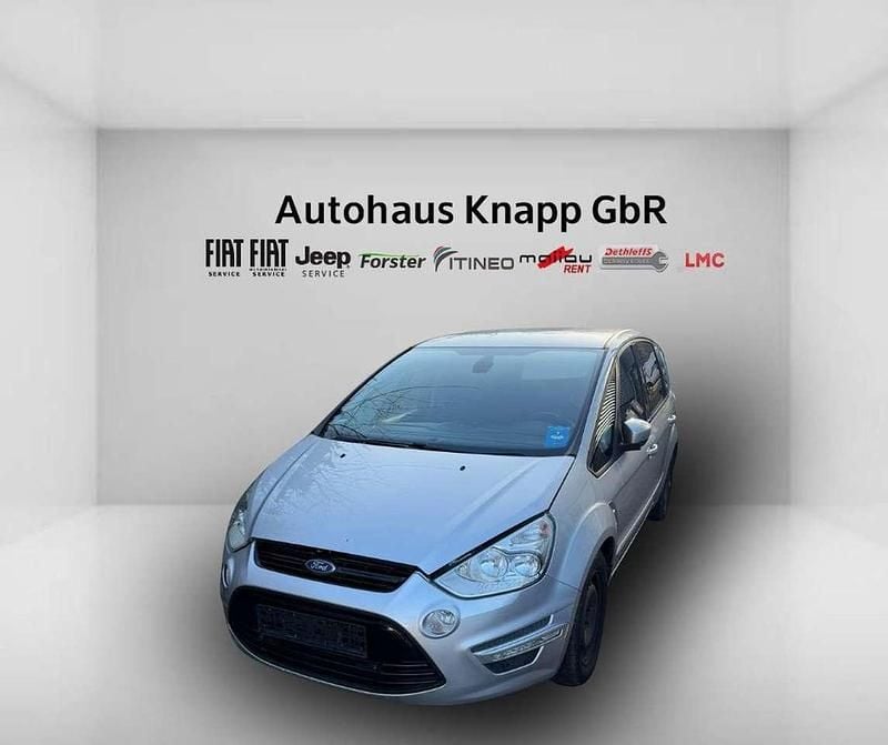 Gebraucht Ford S-MAX Business Edition 140 PS (102 kW) 2013 Polarsilbermetallic Van / Kleinbus