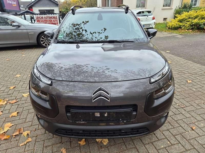 Lackierung platiniumgrau Gebraucht 2018 Citroën C4 SUV | 8.900 € (Fairer Preis) - Bild 1/4