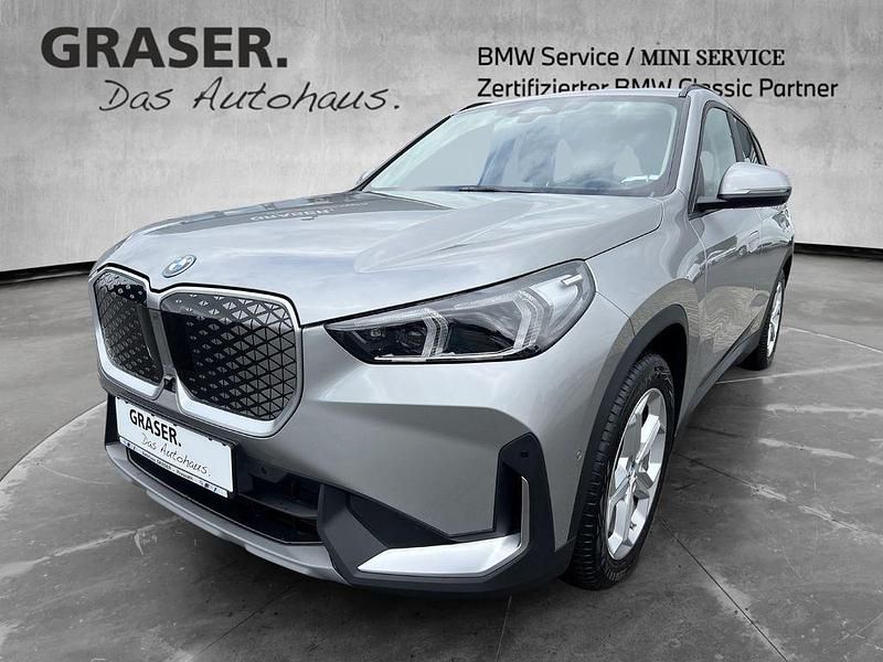 Gebraucht BMW iX1 Performance 225 kW (306 PS) 2024 Grau SUV