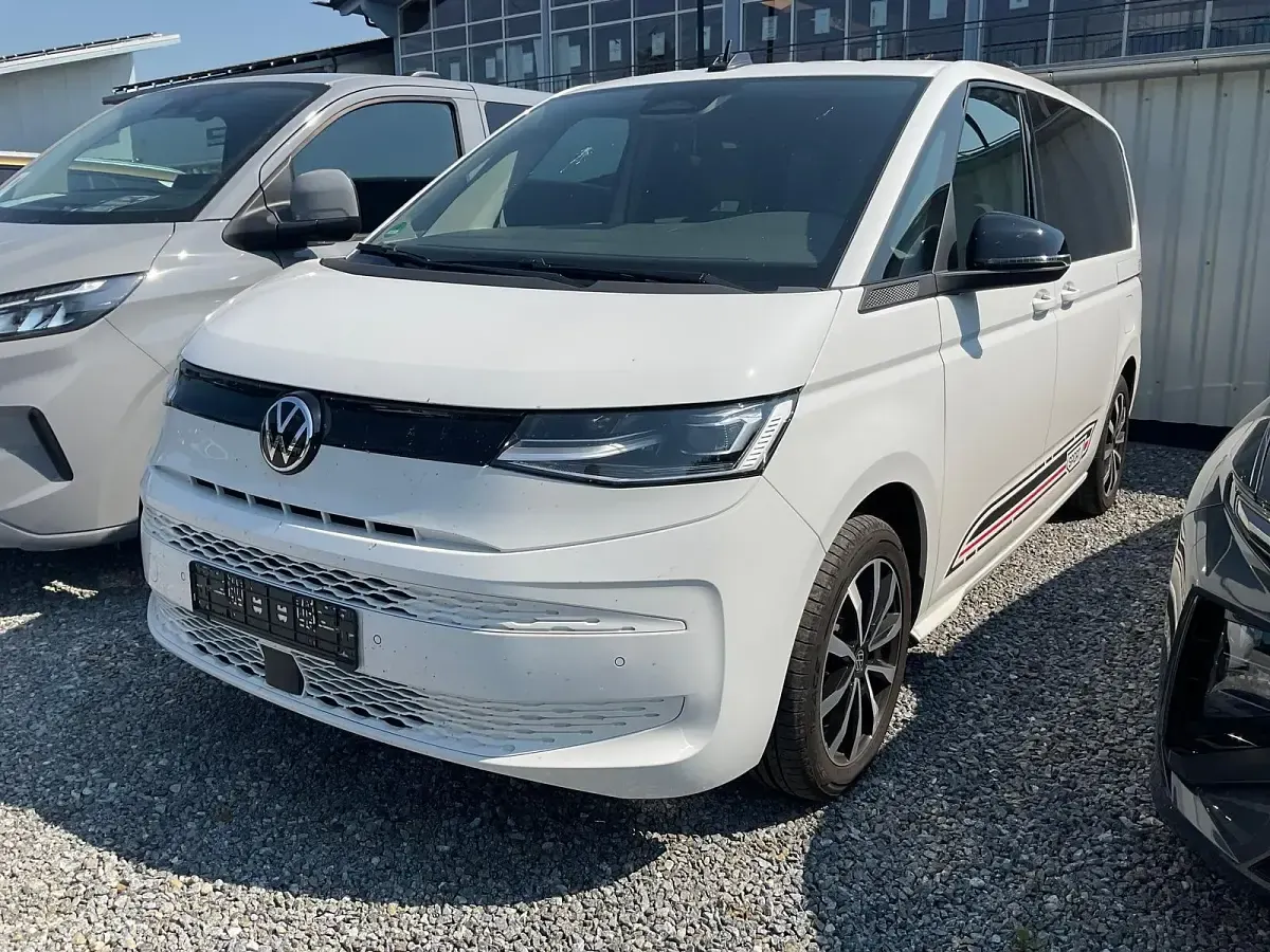 Gebraucht VW Multivan Edition 245 PS (180 kW) 2025 Van / Kleinbus