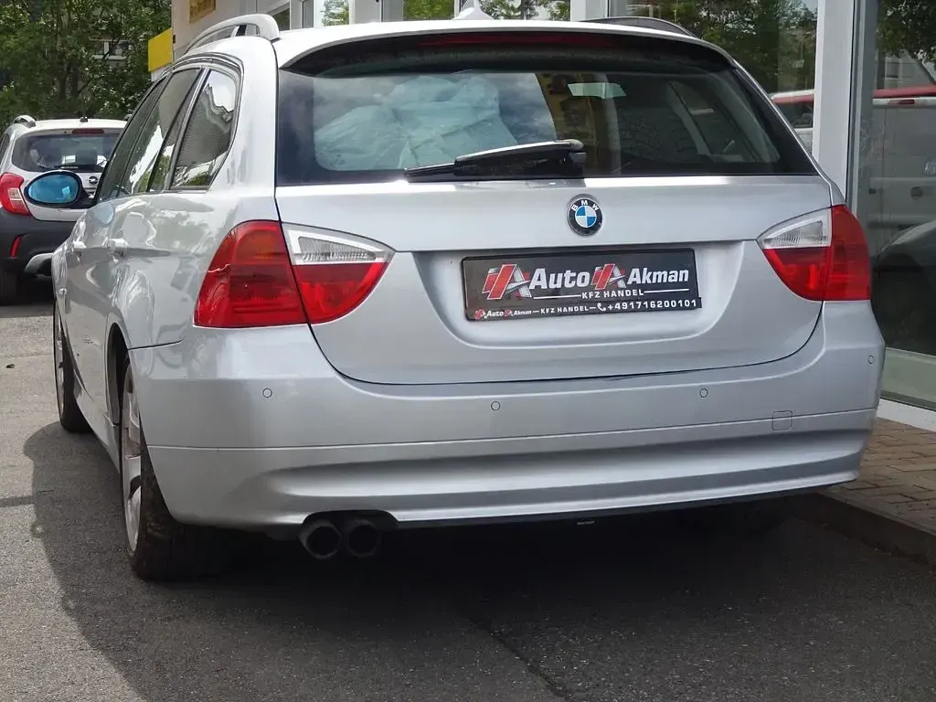 Gebraucht BMW 330 Performance 272 PS (200 kW) 2008 Silber Kombi