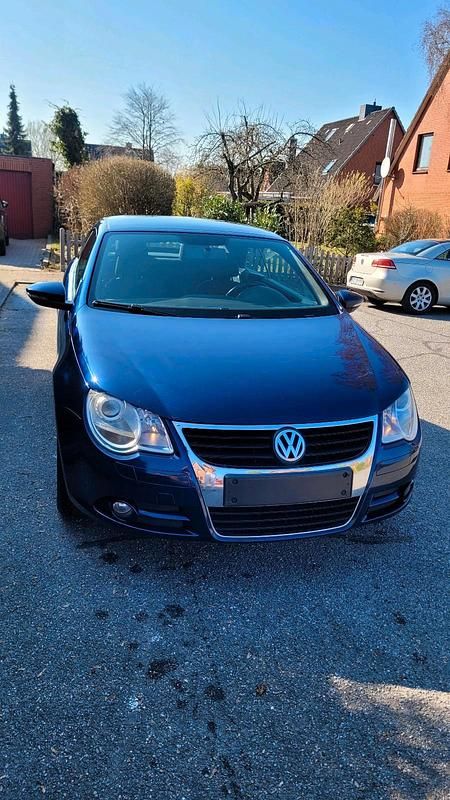 Gebraucht VW Eos 140 PS (102 kW) 2010 Blau Cabrio