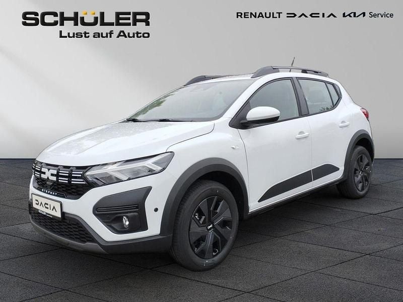 Weiß Neu 2025 Dacia Sandero Expression Limousine | 20.229 € - Bild 1/4