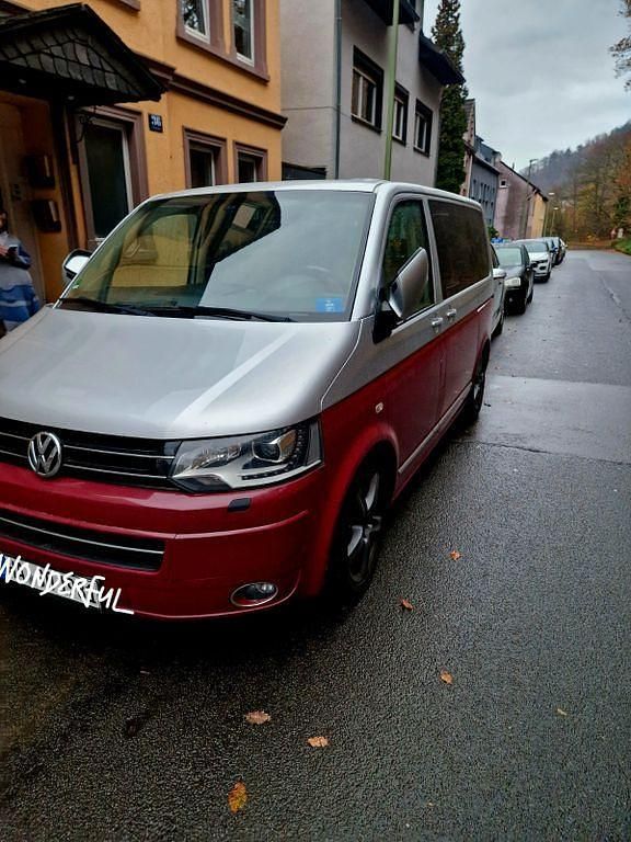 Silber Gebraucht 2013 VW Multivan Highline Van | 17.999 € (Superpreis) - Bild 1/4