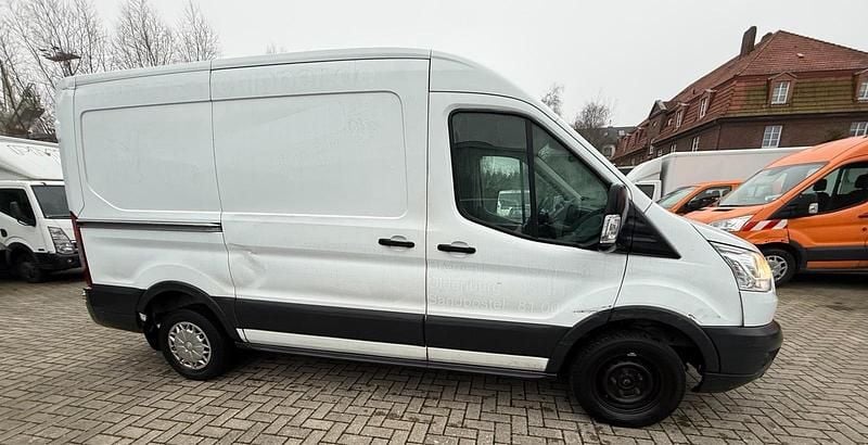 Gebraucht Ford Transit 125 PS (91 kW) 2015 Weiß Van / Kleinbus