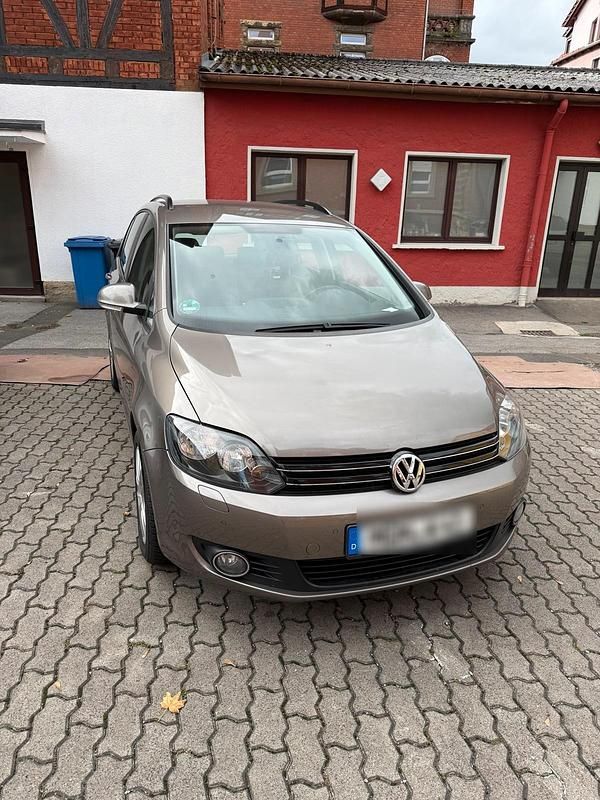Grau Gebraucht 2009 VW Golf Plus Cross Van / Kleinbus | 5.000 € (Fairer Preis) - Bild 1/4