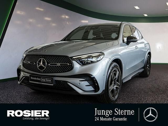 Silber / hightechsilber Gebraucht 2024 Mercedes GLC220 Premium SUV | 55.480 € (Guter Preis) - Bild 1/2