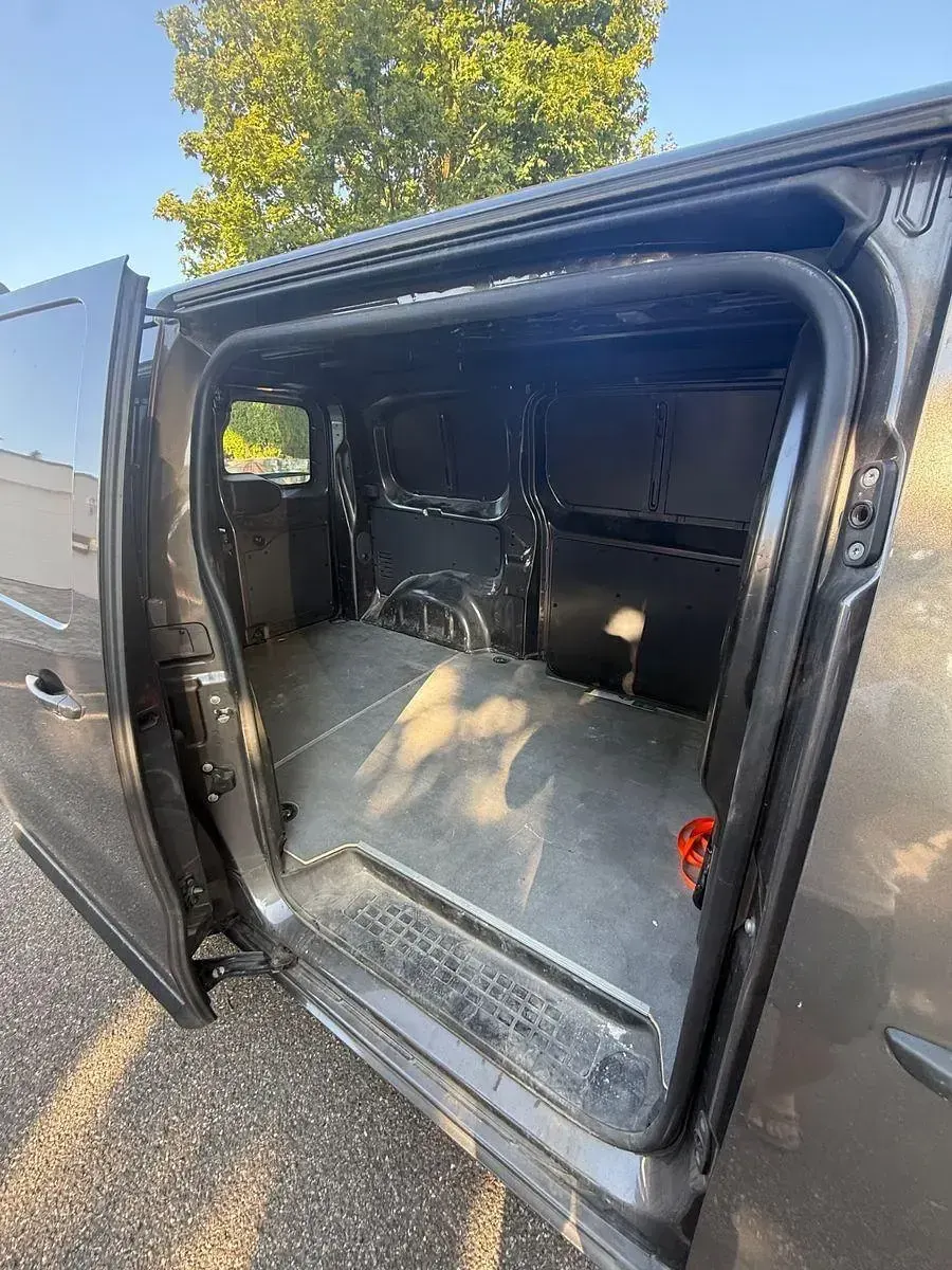 Gebraucht Toyota Proace 120 PS (88 kW) 2022 Grau Van / Kleinbus