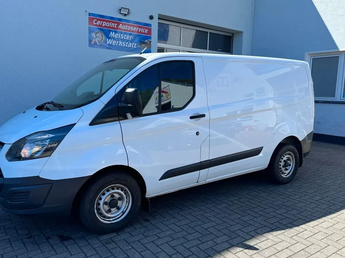 Gebraucht Ford Transit Custom 105 PS (77 kW) 2017 Weiß Limousine