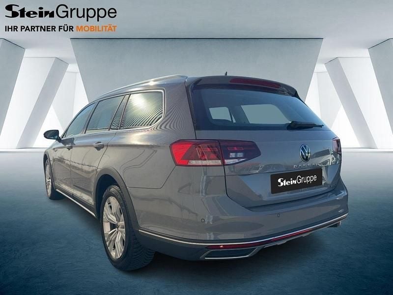 Gebraucht VW Passat Alltrack 200 PS (147 kW) 2024 Grau Kombi