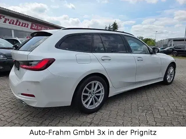 Gebraucht BMW 320 Shadowline 190 PS (139 kW) 2023 Andere Kombi