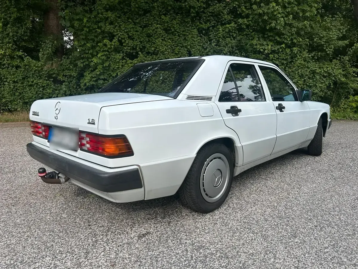 Gebraucht Mercedes 190 109 PS (80 kW) 1991 Weiß Limousine