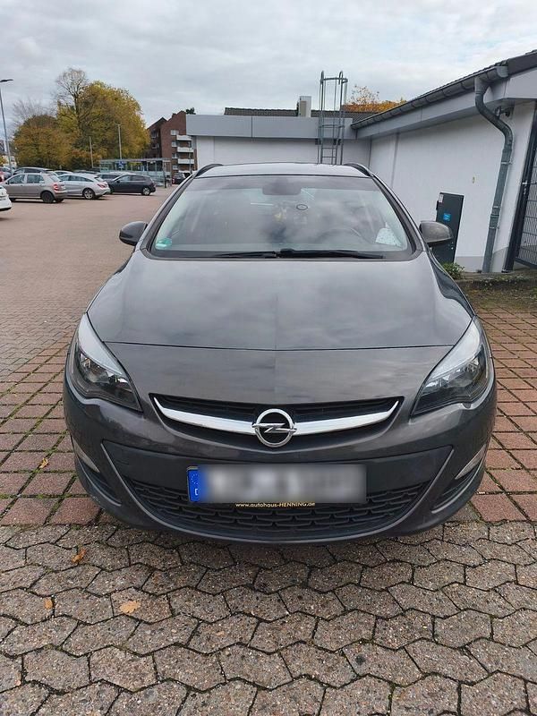 Grau Gebraucht 2014 Opel Astra Eco Kombi | 7.250 € (Etwas zu teuer) - Bild 1/4