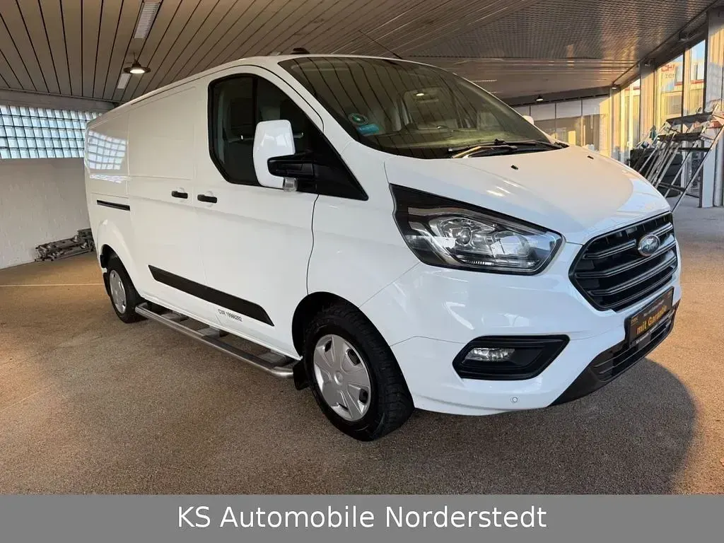 Gebraucht Ford Transit Custom Trend 131 PS (96 kW) 2021 Weiß Van / Kleinbus