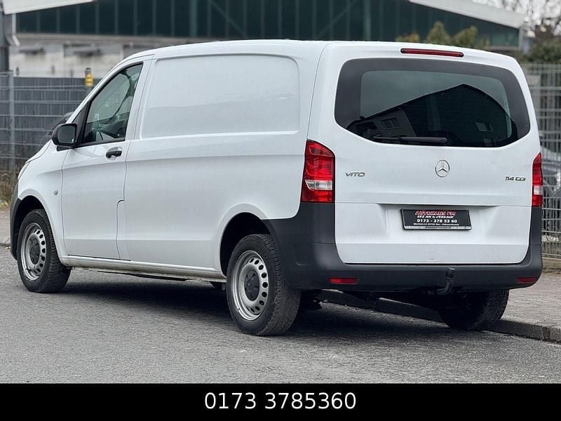 Second-hand Mercedes Vito 136 CP (100 kW) 2019 Alb Van