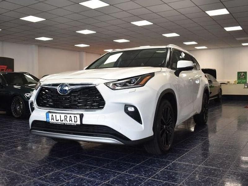 Gebraucht Toyota Highlander Luxury 247 PS (181 kW) 2024 Platinum white pearl SUV