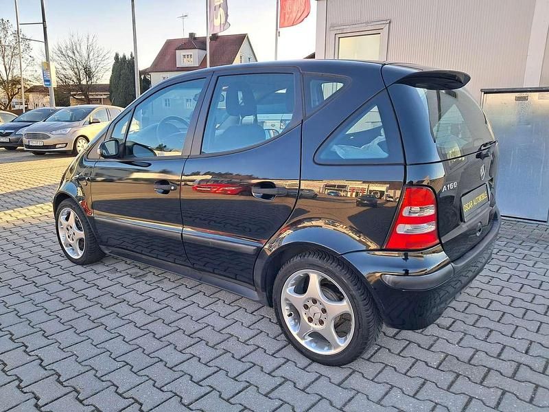 Gebraucht Mercedes A160 102 PS (75 kW) 2003 Schwarz Limousine
