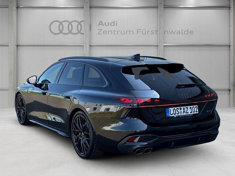 Gebraucht Audi A6 Edition .1 204 PS (150 kW) 2025 Schwarz Kombi