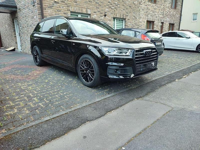 Gebraucht Audi Q7 Black Edition 286 PS (210 kW) 2018 Schwarz SUV