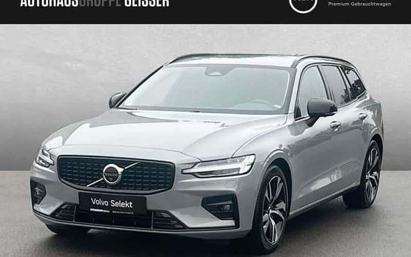 Grau Gebraucht 2025 Volvo V60 Plus Kombi | 38.750 € (Guter Preis) - Bild 1/4