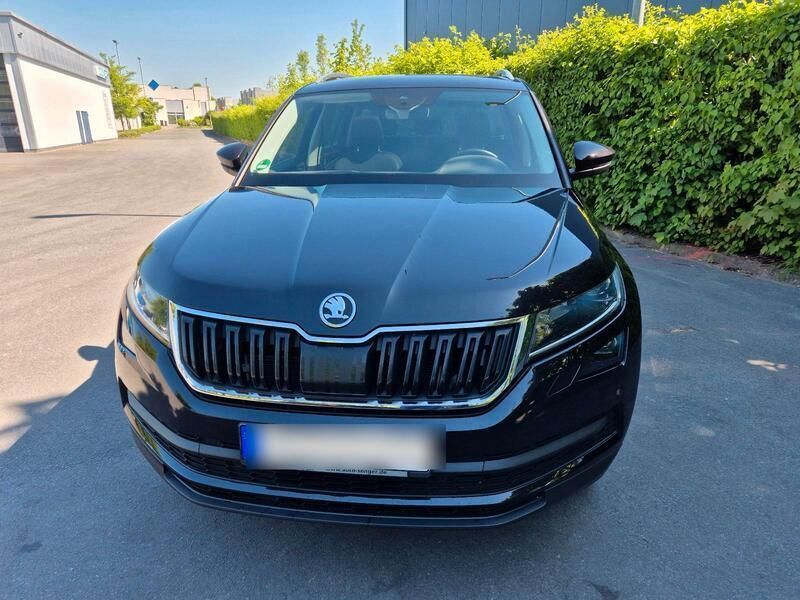 Schwarz Gebraucht 2018 Skoda Kodiaq Style SUV | 25.690 € (Superpreis) - Bild 1/4