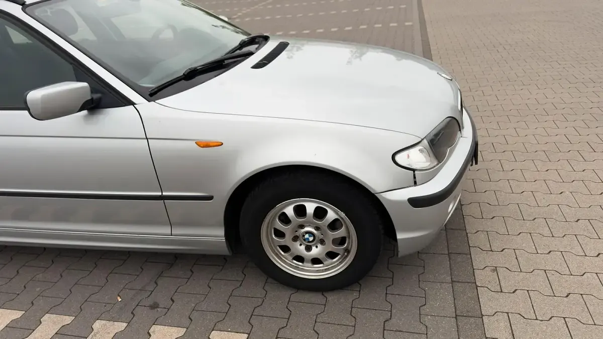 Gebraucht BMW 316 116 PS (85 kW) 2004 Silber Kombi