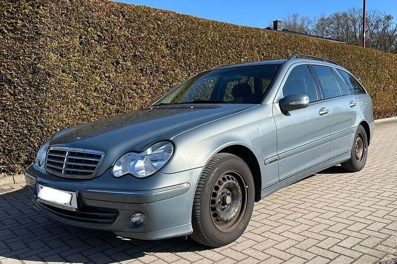 Gebraucht Mercedes C180 Elegance 143 PS (105 kW) 2005 Grau Kombi