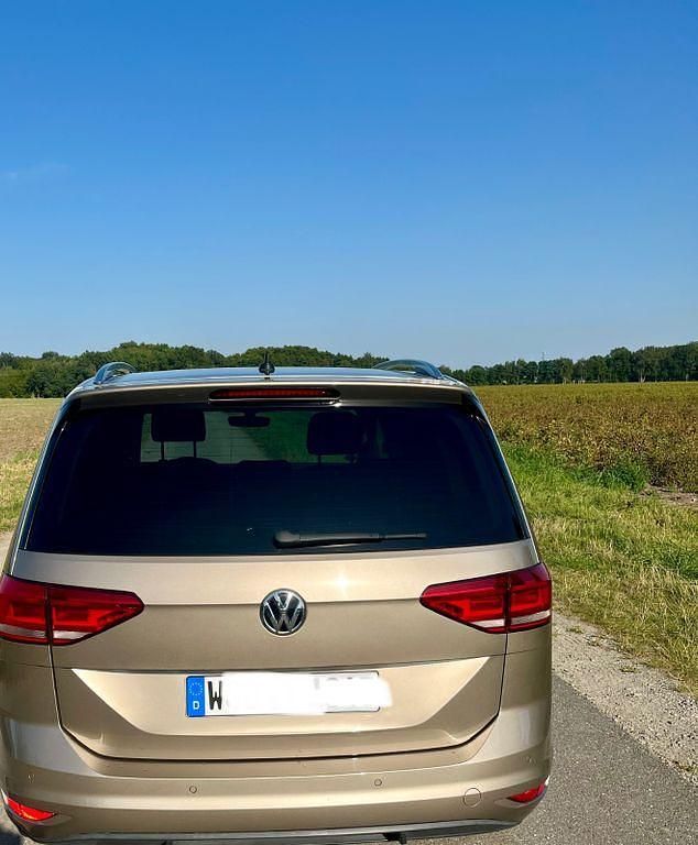 Gebraucht VW Touran Join 110 PS (80 kW) 2018 Beige Van / Kleinbus