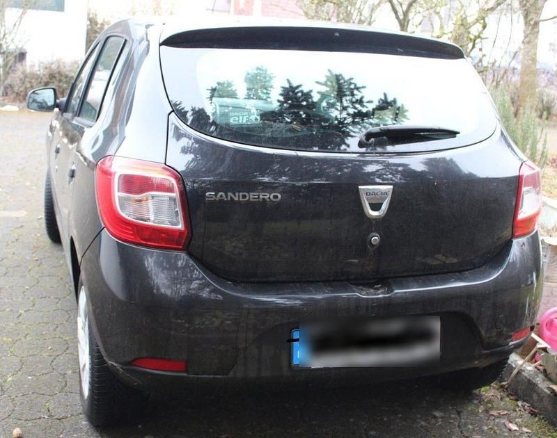 Gebraucht Dacia Sandero 90 PS (66 kW) 2013 Schwarz Limousine