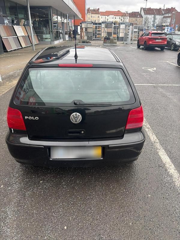 Gebraucht VW Polo 75 PS (55 kW) 2000 Schwarz Kleinwagen
