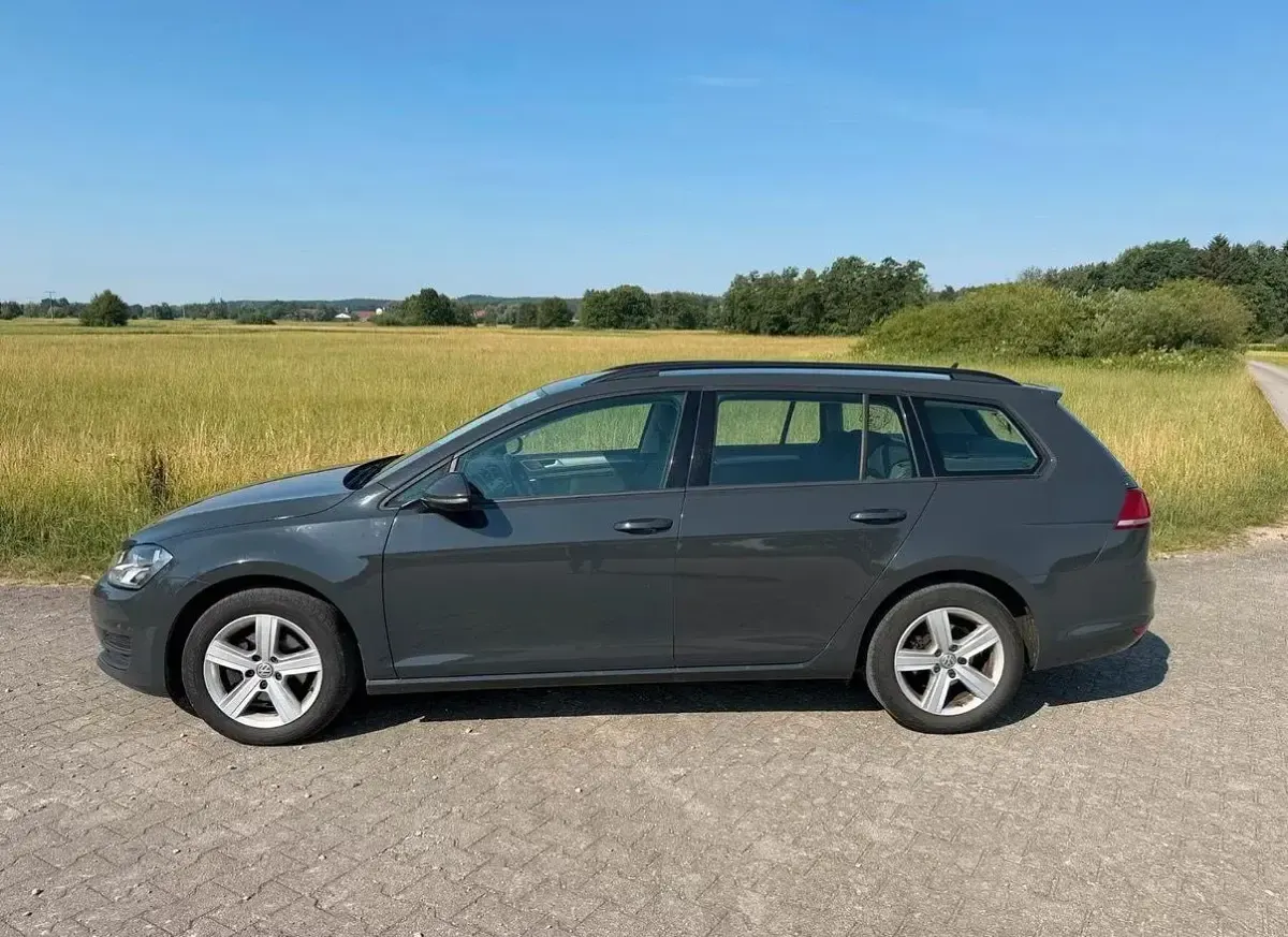 Gebraucht VW Golf VII 110 PS (80 kW) 2015 Grau Kombi