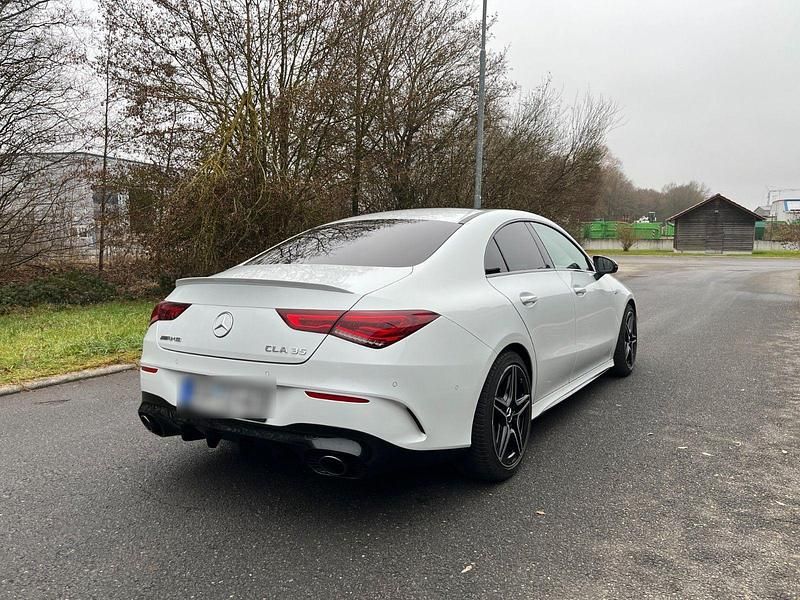 Gebraucht Mercedes CLA35 AMG AMG 306 PS (225 kW) 2023 Weiß Coupé