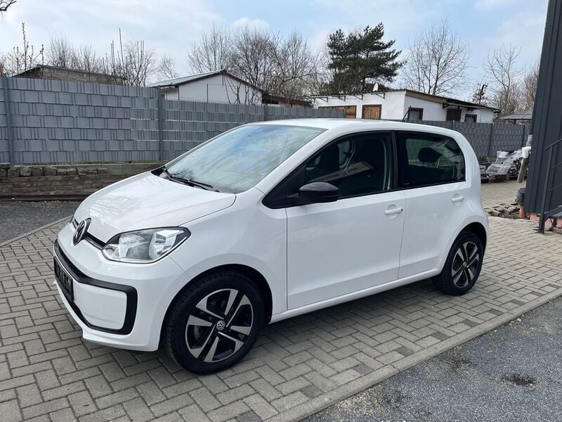 Usado VW up! IQ Drive 75 HP (55 kW) 2019 Branco Citadino