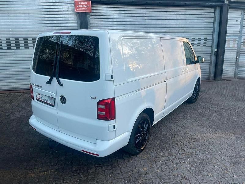 Usata VW Transporter 150 CV (110 kW) 2017 Bianco Furgone