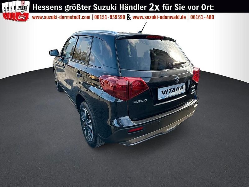Gebraucht Suzuki Vitara Comfort+ 129 PS (94 kW) 2021 Schwarz SUV