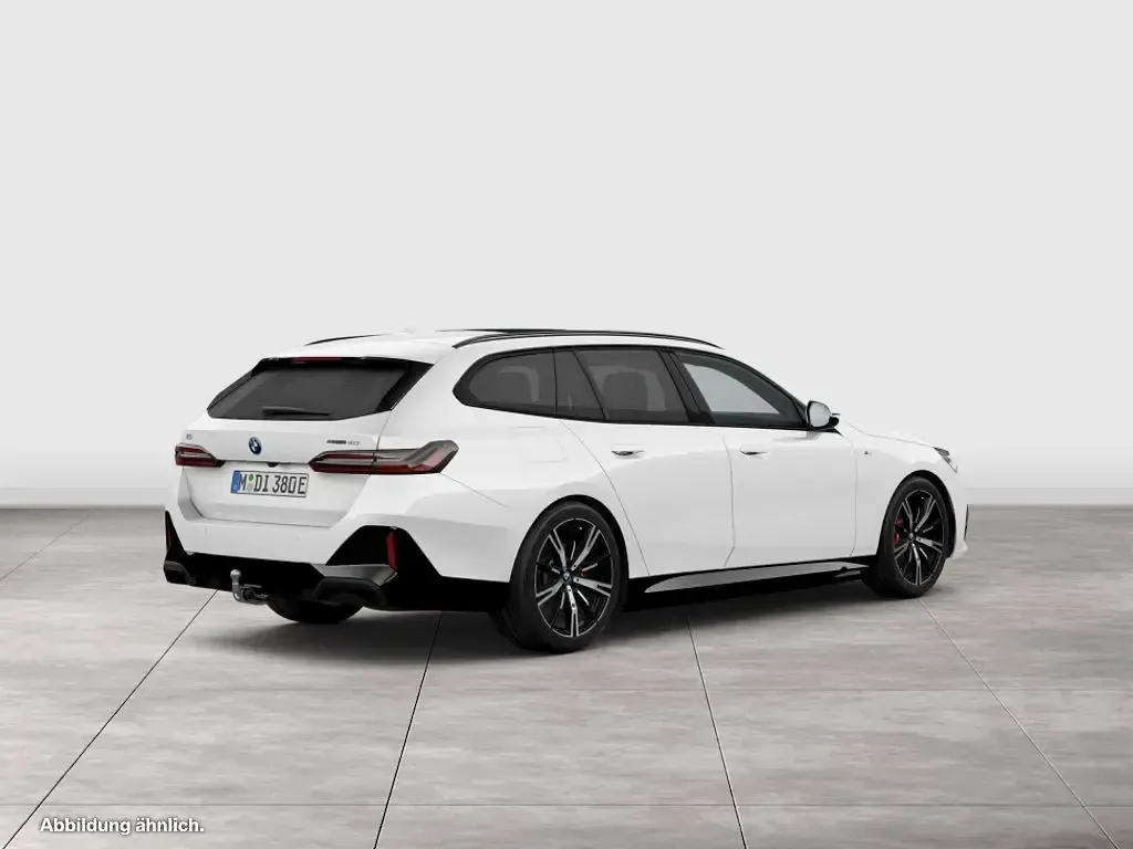Gebraucht BMW i5 Performance 250 kW (340 PS) 2024 Weiß Kombi