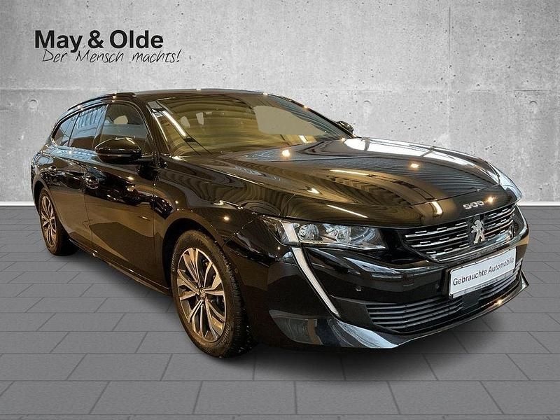 Gebraucht Peugeot 508 SW Allure 131 PS (96 kW) 2023 Schwarz Kombi