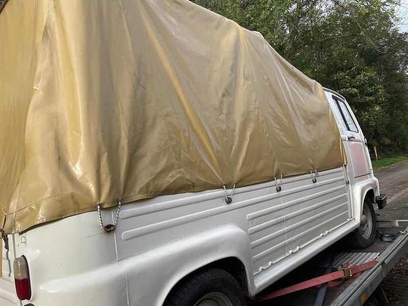 Gebraucht Renault Estafette 39 PS (28 kW) 1980 Weiß Van / Kleinbus