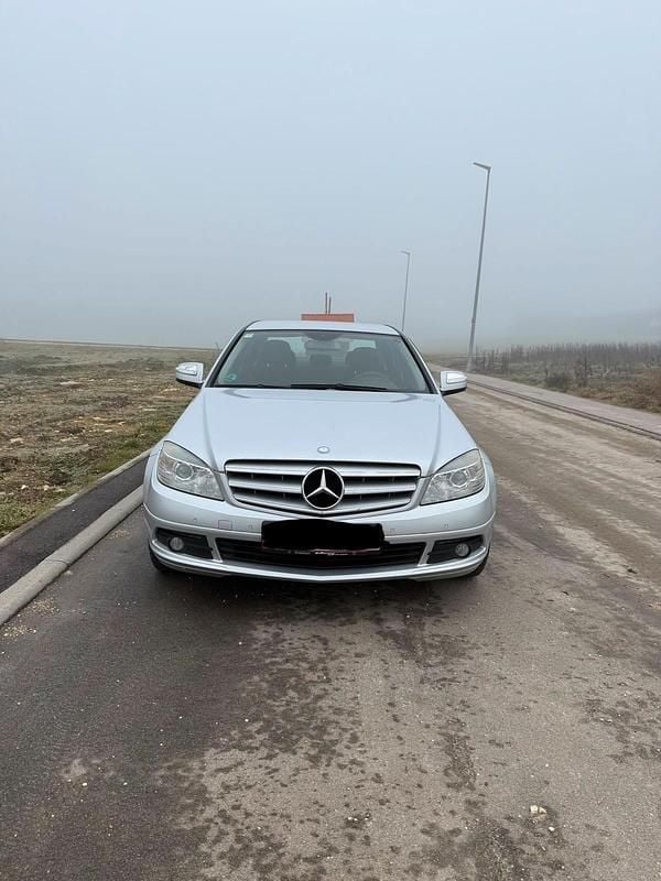 Silber Gebraucht 2008 Mercedes C220 Limousine | 4.300 € (Guter Preis) - Bild 1/4