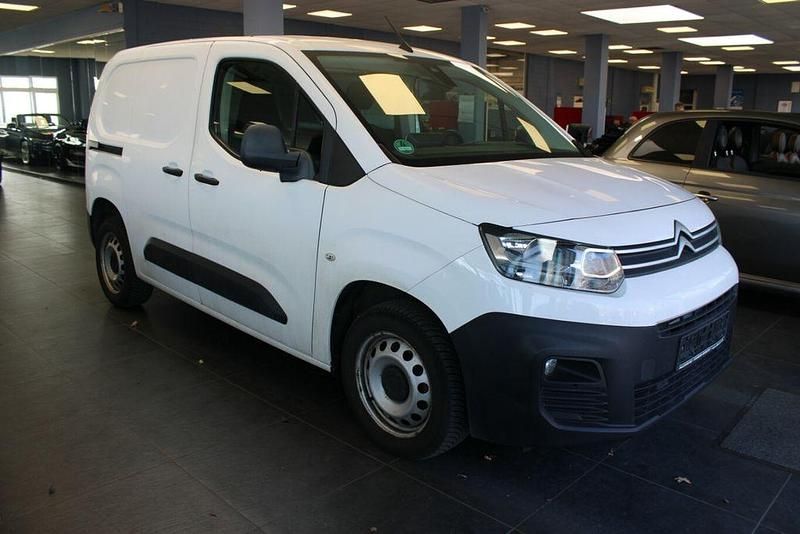 Gebraucht Citroën Berlingo 131 PS (96 kW) 2019 Weiß Van / Kleinbus
