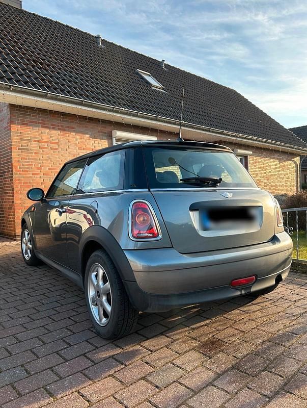 Gebraucht Mini ONE 75 PS (55 kW) 2010 Grau Kleinwagen