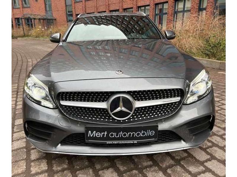 Gebraucht Mercedes C300e AMG 211 PS (155 kW) 2021 Selenitgrau  metalliclack (metallic) Kombi