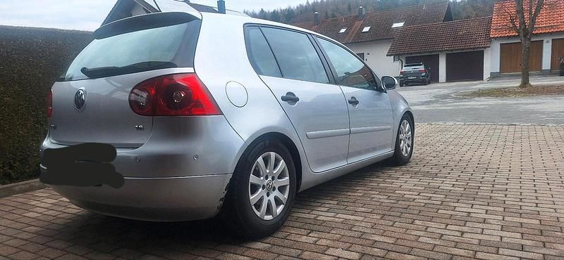 Gebraucht VW Golf VI 102 PS (75 kW) 2008 Silber Kleinwagen