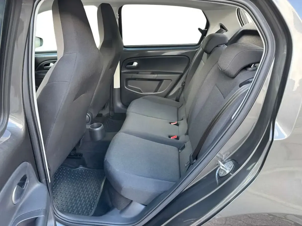 Gebraucht VW e-up! Style 61 kW (83 PS) 2022 Siliziumgrau metallic Kleinwagen
