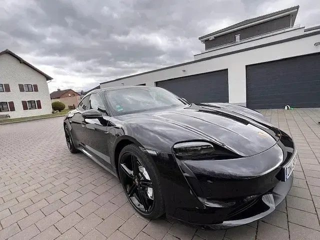Gebraucht Porsche Taycan Turbo 500 kW (680 PS) 2021 Schwarz Limousine