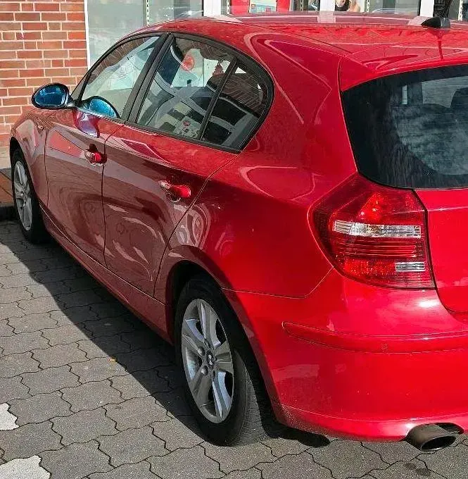 Gebraucht BMW 120 170 PS (125 kW) 2008 Rot Kleinwagen
