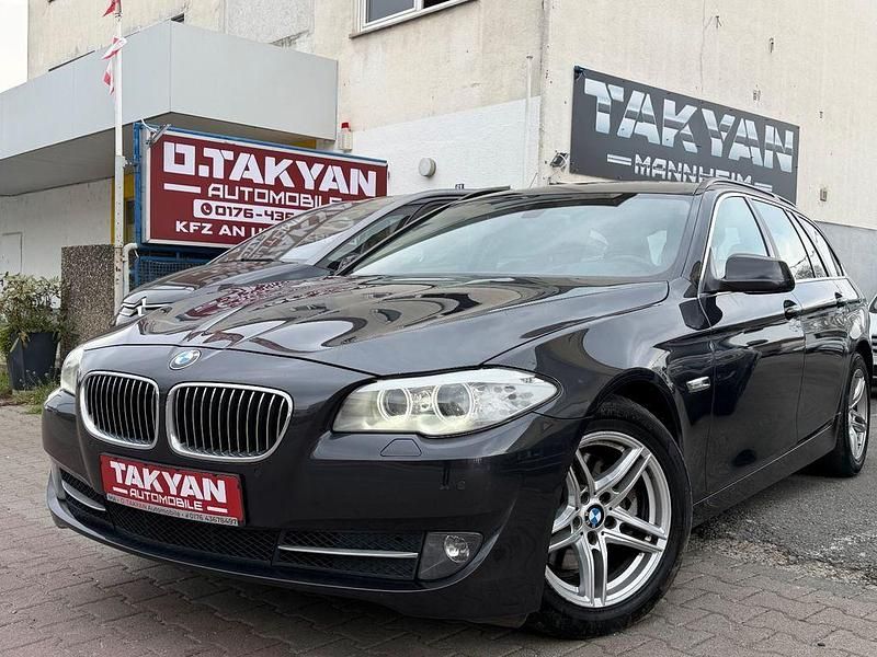 Gebraucht BMW 520 184 PS (135 kW) 2013 Grau Kombi