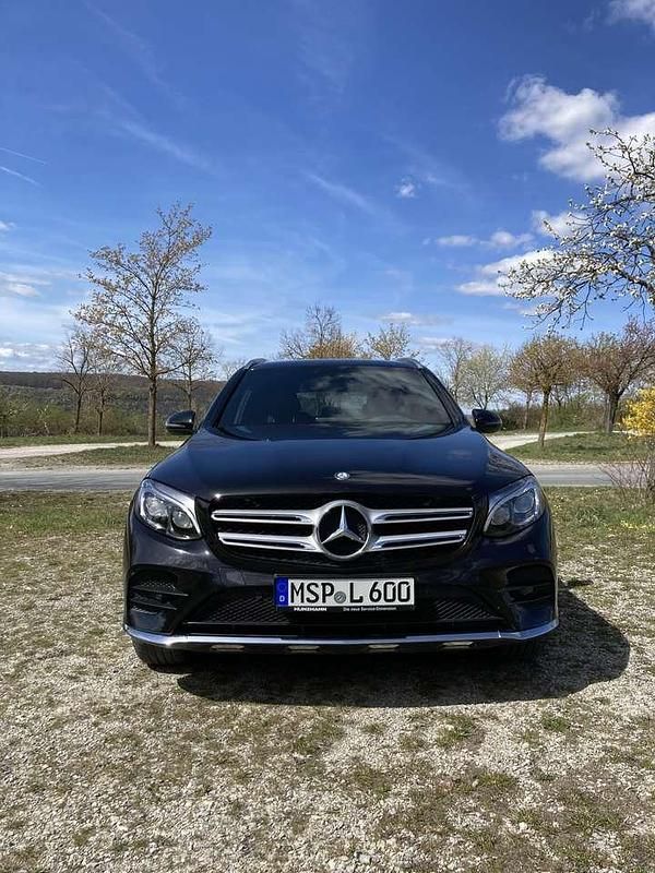 Gebraucht Mercedes GLC250 AMG line 204 PS (150 kW) 2016 SUV