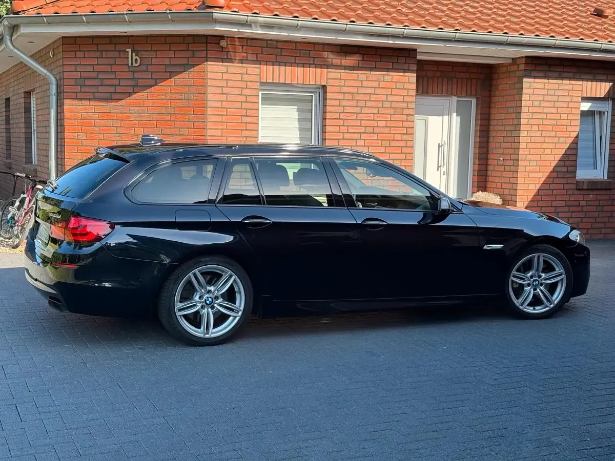 Gebraucht BMW M550 381 PS (280 kW) 2013 Schwarz Kombi